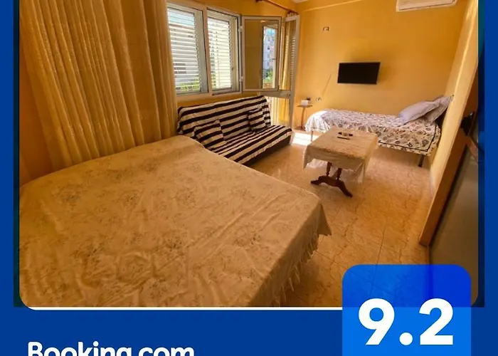 Eldi's Golem (Tirana)